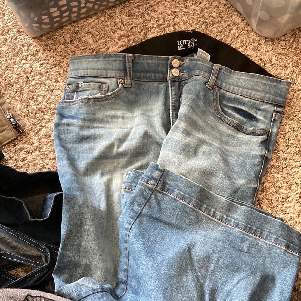 Terra Sky Wide Leg Capris